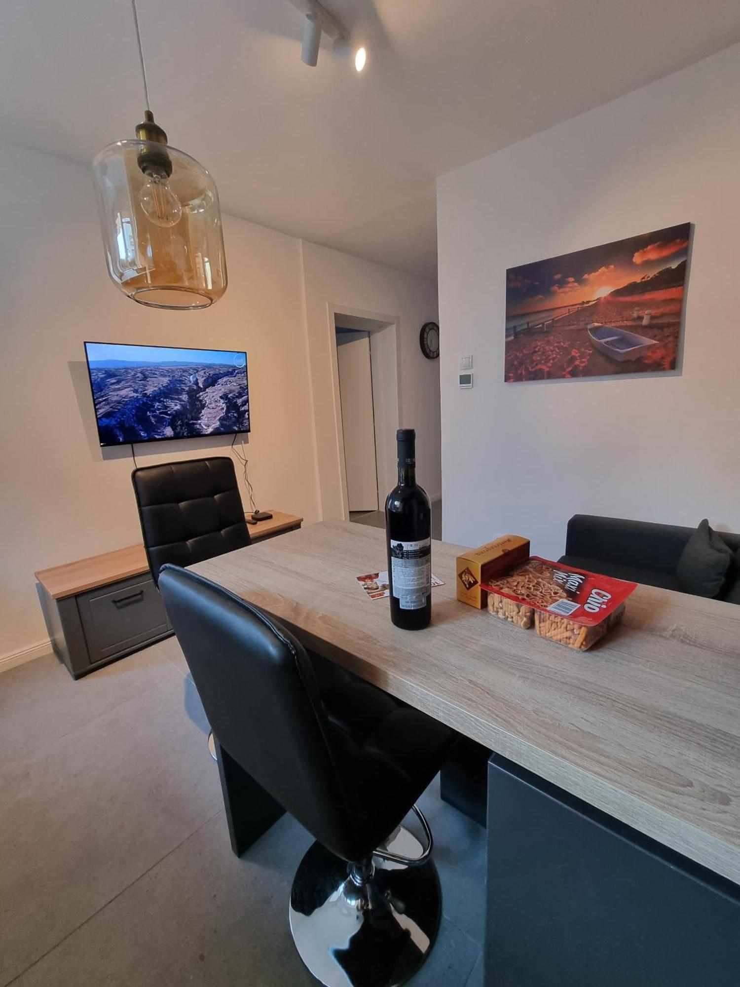 Porto Luxury Tivat Apartment Екстериор снимка