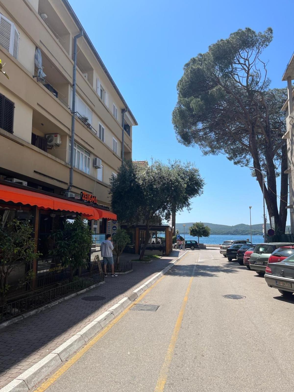 Porto Luxury Tivat Apartment Екстериор снимка